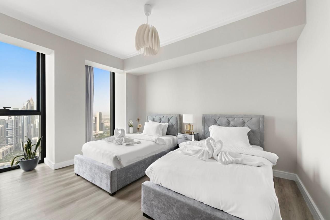 First Class 3Br With Full Burj Khalifa And Fountain View Dubái Exterior foto